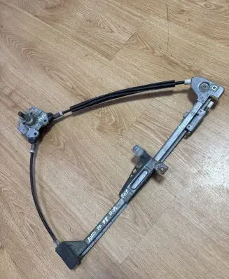 Audi 80 90 B3 Front door manual window regulator 893837400