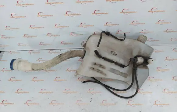 Citroen DS4 Windshield washer fluid reservoir/tank 9671317080