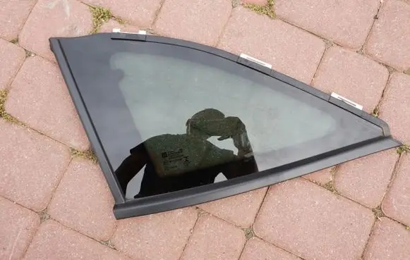 Opel Astra K Sliding door window/glass 