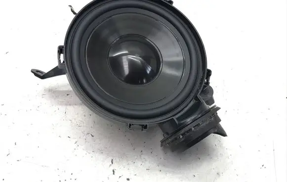 Audi A3 8Y Subwoofer speaker 8Y0035382