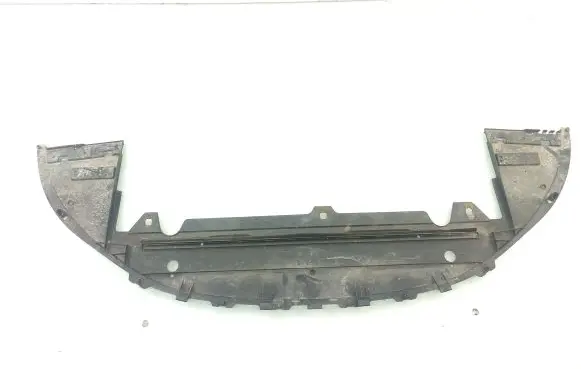 Front bumper skid plate/under tray