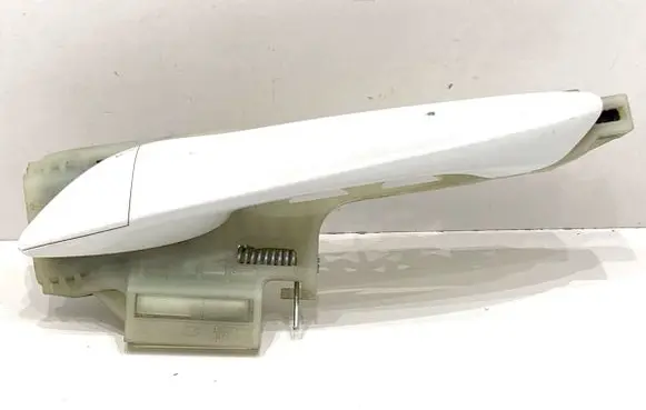 Hyundai i20 (BC3 BI3) Front door exterior handle 