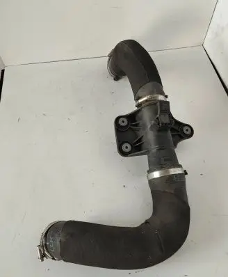 Audi A7 S7 4G Intercooler hose/pipe 4G0145673R