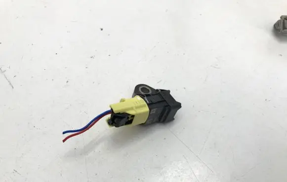 Hyundai i20 (BC3 BI3) Airbag deployment crash/impact sensor 95920AA100