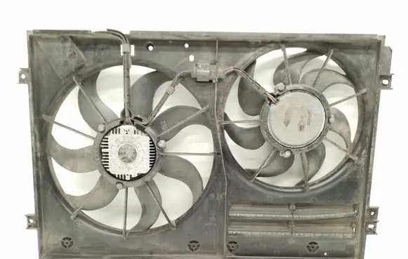 Volkswagen Golf VI Fan set 880895N