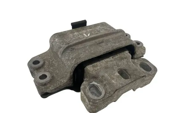 Volkswagen Touran II Engine mount bracket 1K0199555