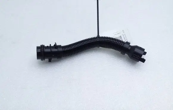 BMW X5 E70 Breather hose/pipe 58650910