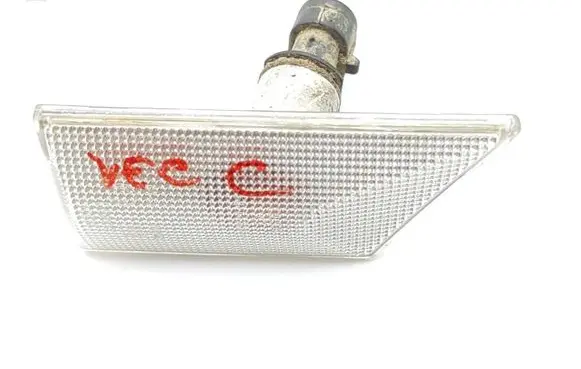 Opel Vectra C Front fender indicator light 13101912 09190873