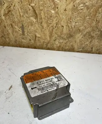 Mercedes-Benz E W211 Airbag control unit/module A2118205785 2118205785