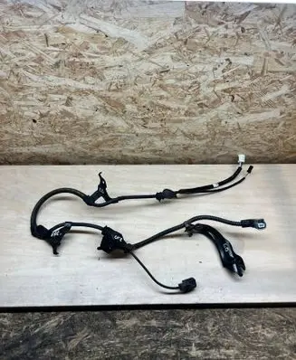 Toyota C-HR I Rear ABS sensor wiring 890C0F4010 890C04010B