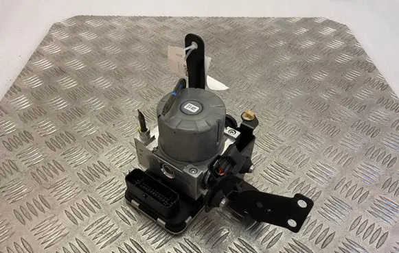 Mitsubishi Outlander ABS Pump 4670B745