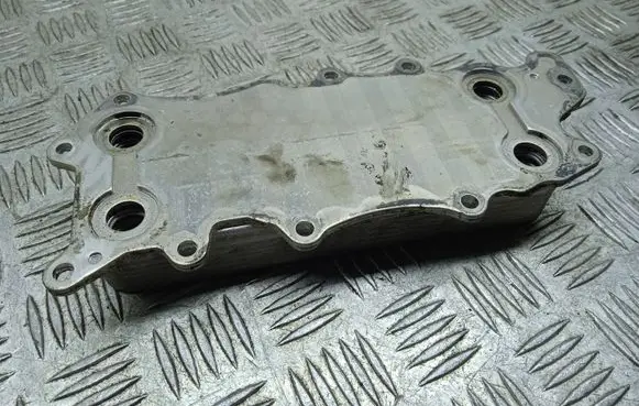 Mercedes-Benz GLE (W166 - C292) Oil filter mounting bracket A6421800165