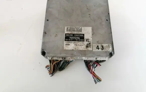Toyota Avensis Verso Engine control unit/module 8966144300 89661-44300