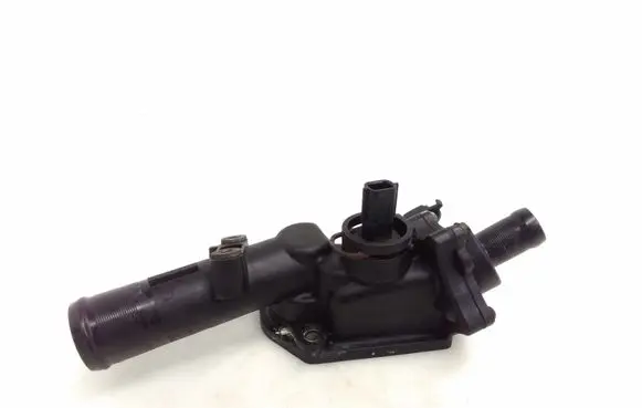 Mercedes-Benz B W246 W242 Thermostat/thermostat housing 110602770R