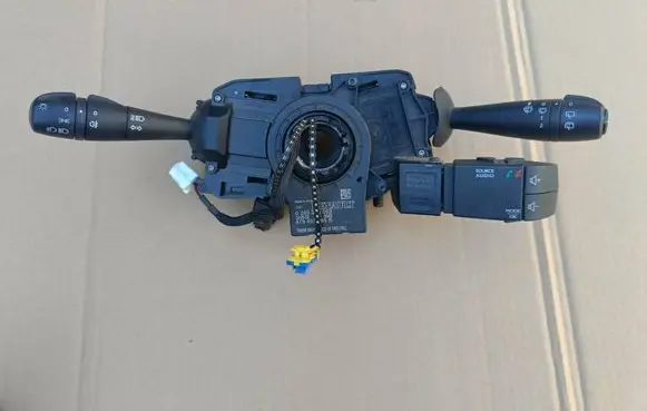 Renault Twingo III Wiper control stalk 255671790R 0265019069 479457069