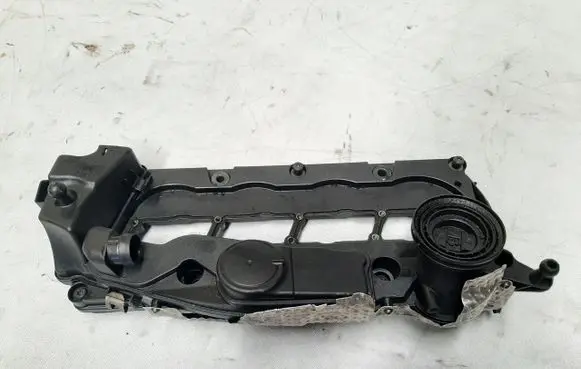 Volkswagen PASSAT B6 Rocker cam cover 03L103469