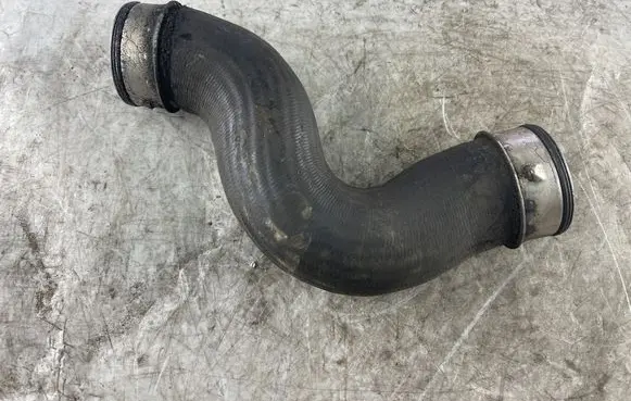 Volkswagen Golf Plus Intercooler hose/pipe