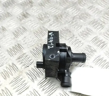 Volkswagen T-Roc Electric auxiliary coolant/water pump 5Q0965567N