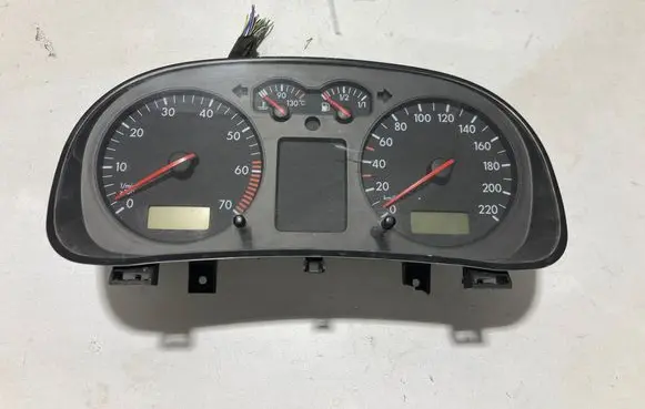 Volkswagen Golf IV Speedometer (instrument cluster) 110008773001 1J0919860
