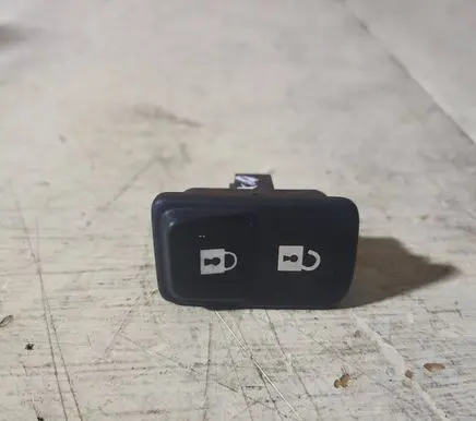 Volvo V50 Central locking switch button 03451500 30669958 30669957