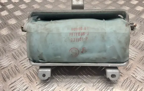 Toyota Corolla E120 E130 Passenger airbag 6098001