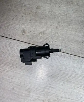 Clutch pedal sensor