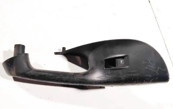 Volkswagen PASSAT B6 Electric window control switch