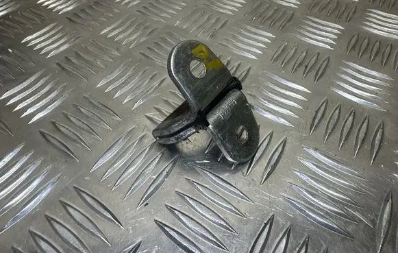 Citroen Jumper Front door lock loop/hook striker 51864555