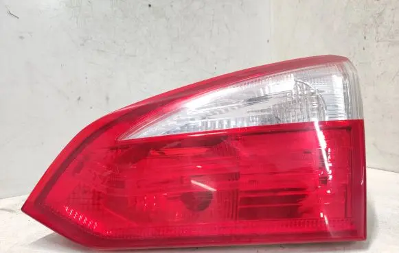 Ford Focus Tailgate rear/tail lights BM5113A602DC