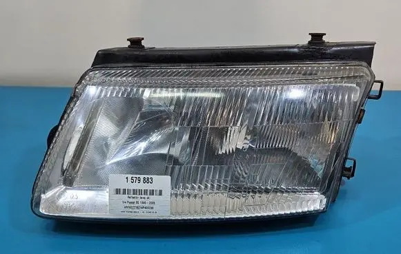 Volkswagen PASSAT B5.5 Headlight/headlamp IMPRK1579883