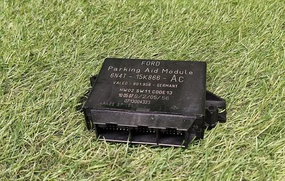 Ford Focus Parking PDC control unit/module 6N6T15K866AC