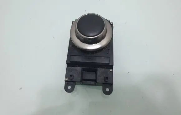 BMW 5 E60 E61 Head unit multimedia control 6944884