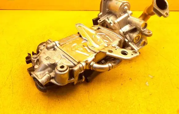 Mercedes-Benz E W213 EGR valve cooler A6541407600
