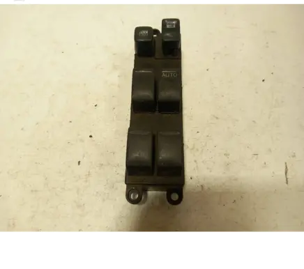 Nissan X-Trail T30 Electric window control switch 4J0883300N