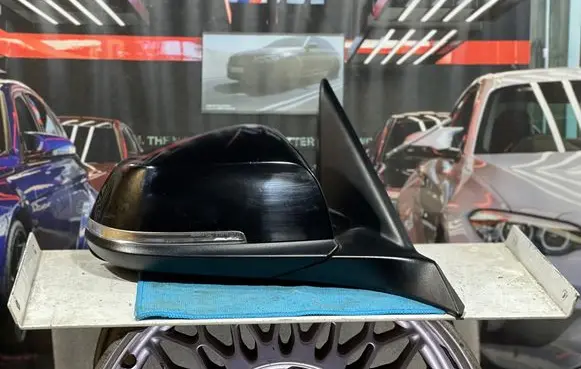 BMW 1 F20 F21 Front door electric wing mirror