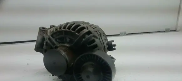 BMW 5 E60 E61 Generator/alternator 7542529 0124525083