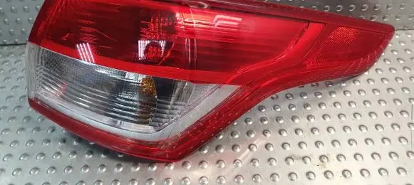Ford Kuga II Rear/tail lights CV44-13404-AG