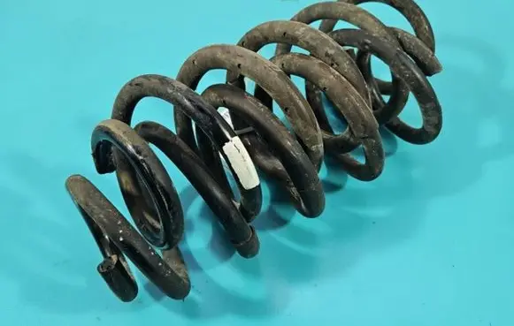 Toyota RAV 4 (XA30) Rear coil spring IMPRK1425197