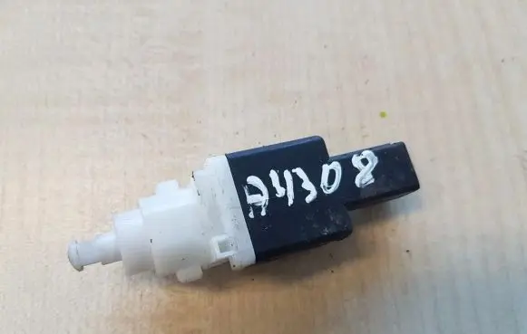 Fiat Bravo Brake pedal sensor switch 46840510 B365