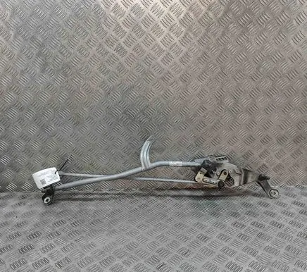 Mercedes-Benz C W205 Front wiper linkage and motor 3397021654 1397225001