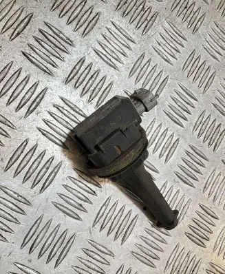 Volvo C70 High voltage ignition coil 30713417