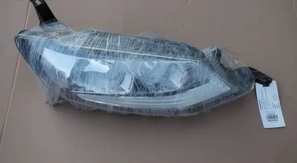 Nissan Pulsar Headlight/headlamp 260103ZL0A