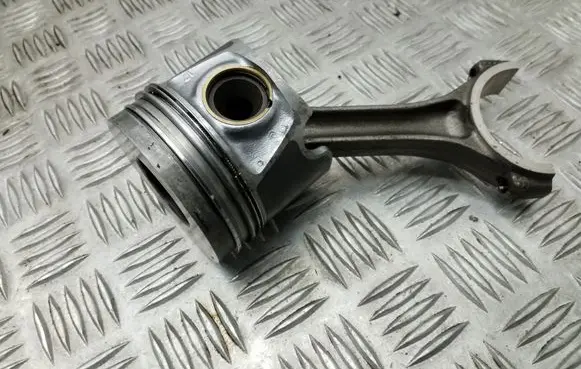 Audi A3 S3 A3 Sportback 8P Piston 290405103G