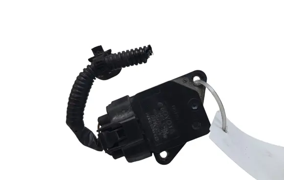 Toyota Avensis T250 Mass air flow meter 222040N010 MB1974003070