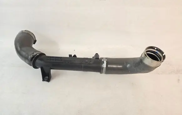 Volvo V60 Intercooler hose/pipe 31686412