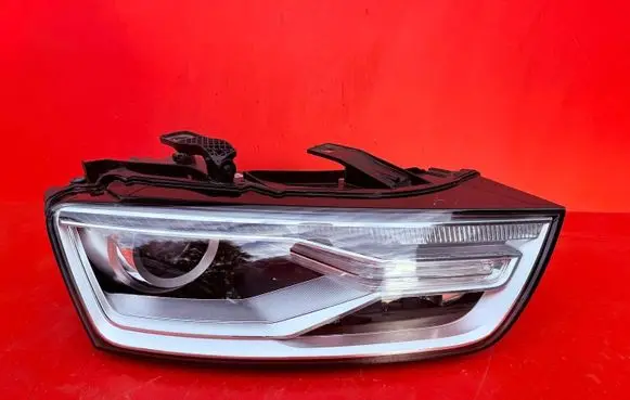 Audi Q3 8U Headlight/headlamp 8U0941044