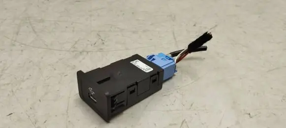 Mercedes-Benz EQB USB socket connector A2478207302