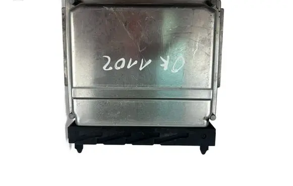 Volvo S80 Engine control unit/module ECU 09470738B 0261206272