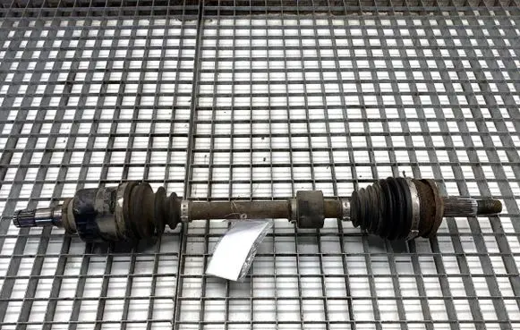 Toyota Avensis T270 Front driveshaft