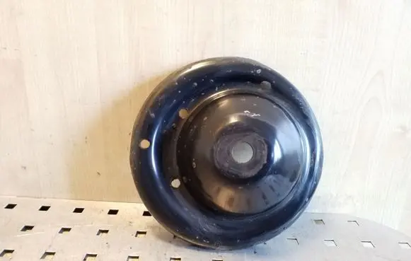 Subaru Outback Coil spring mount 